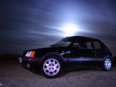Peugeot 205 GTI