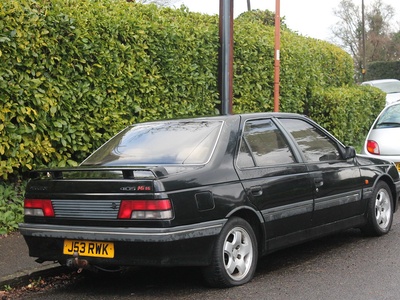 Peugeot 405