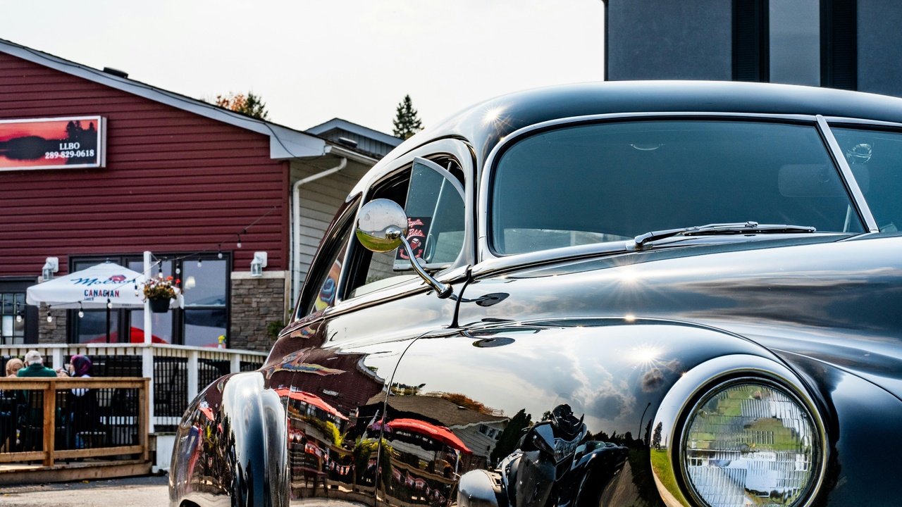 Rare Canadian-built sports cars and coachbuilt classics like Intermeccanica Indra and Russell Motor Car Company