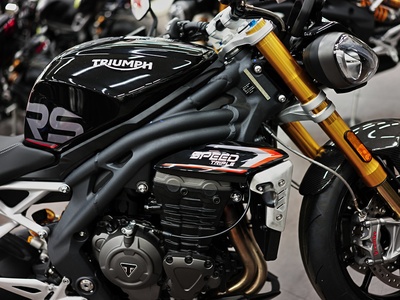Speed Triple 1200 RS