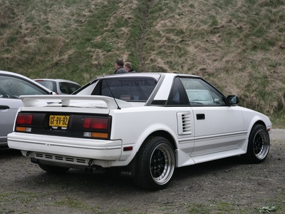 Toyota MR2 (AW11)