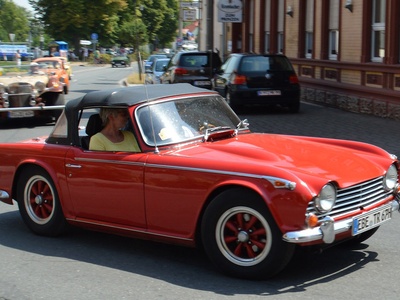 Triumph TR250