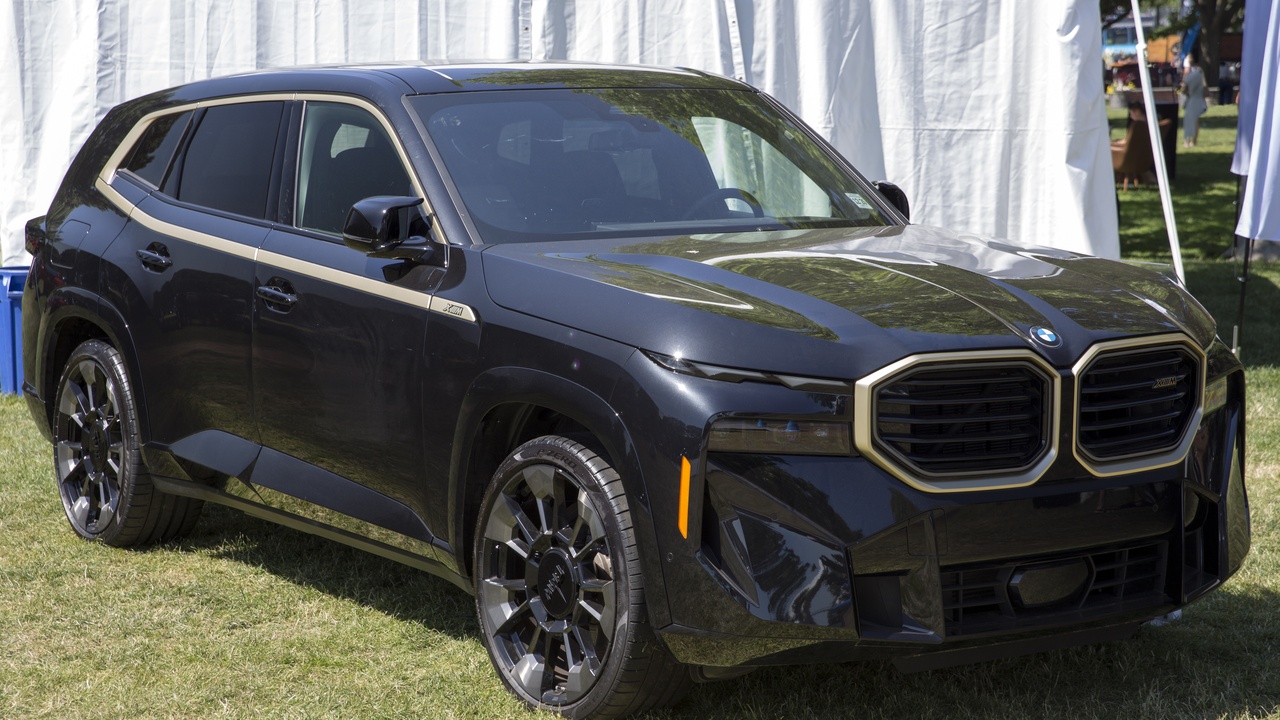 Car depreciation and insurance payout comparison