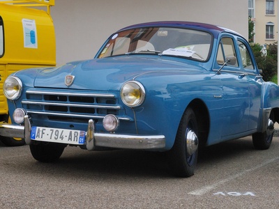 Renault Frégate