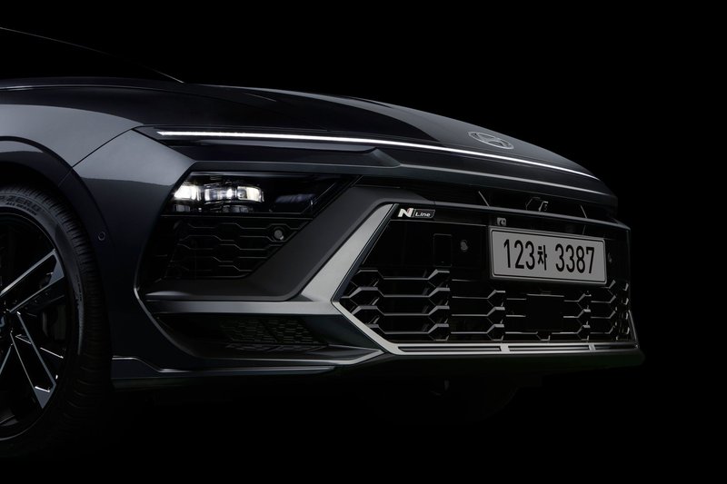 Close-up of Hyundai Sonata N Line front in studio setting with sleek design